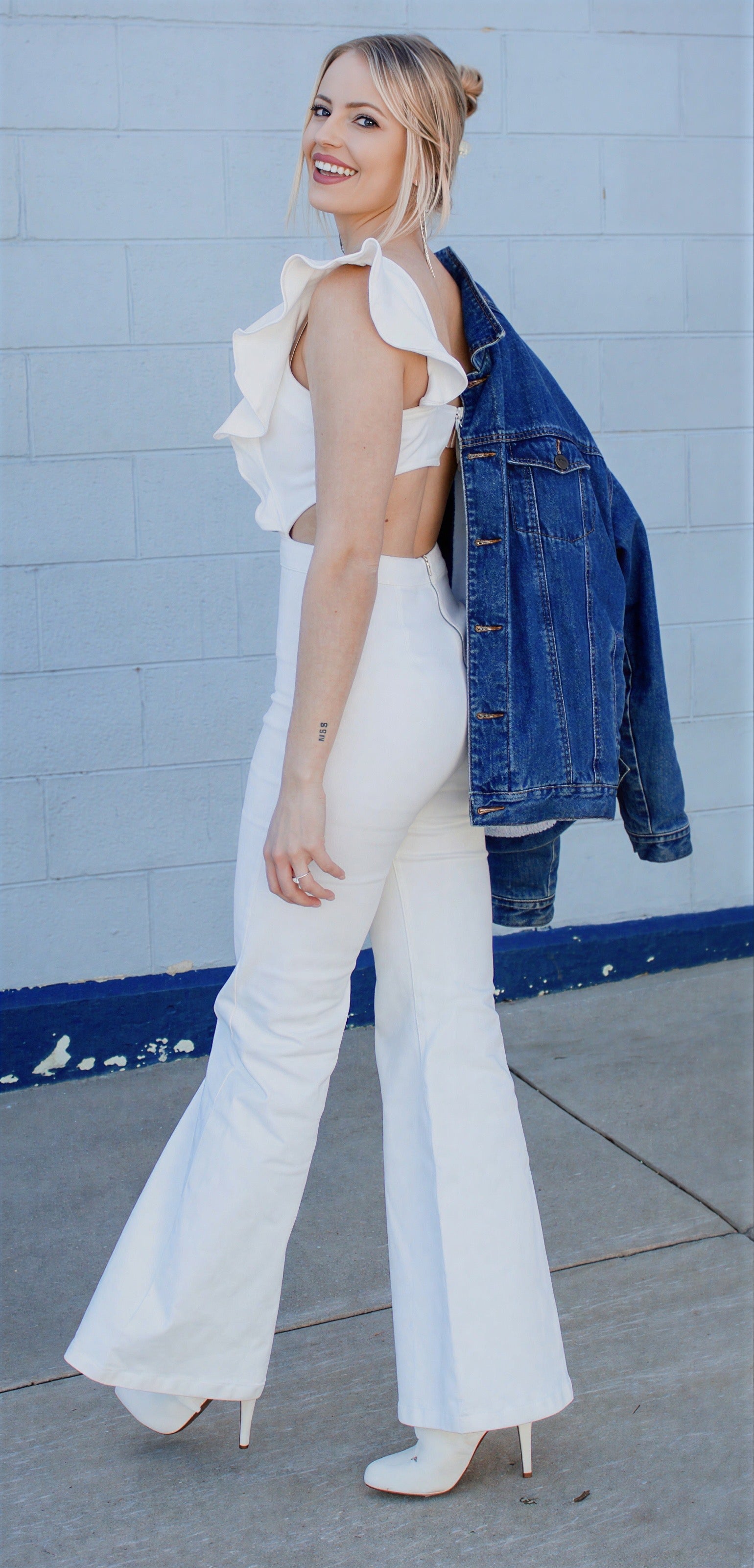 Diana B