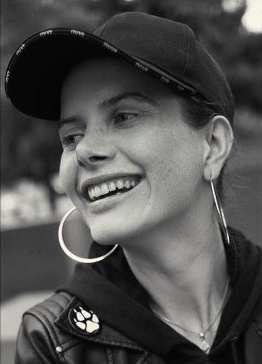 Oksana Dzivaltovskaia